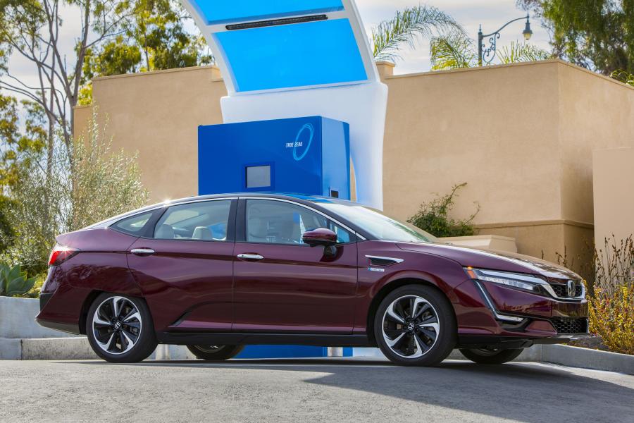  Honda Clarity Fuel Cell 2019 года  (NA) (фото 12 из 50)